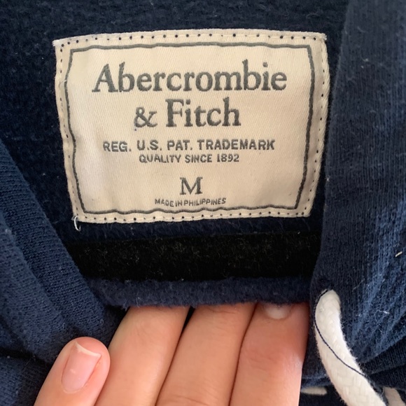 Abercrombie and Fitch navy hoodie sweatshirt - Picture 4 of 4